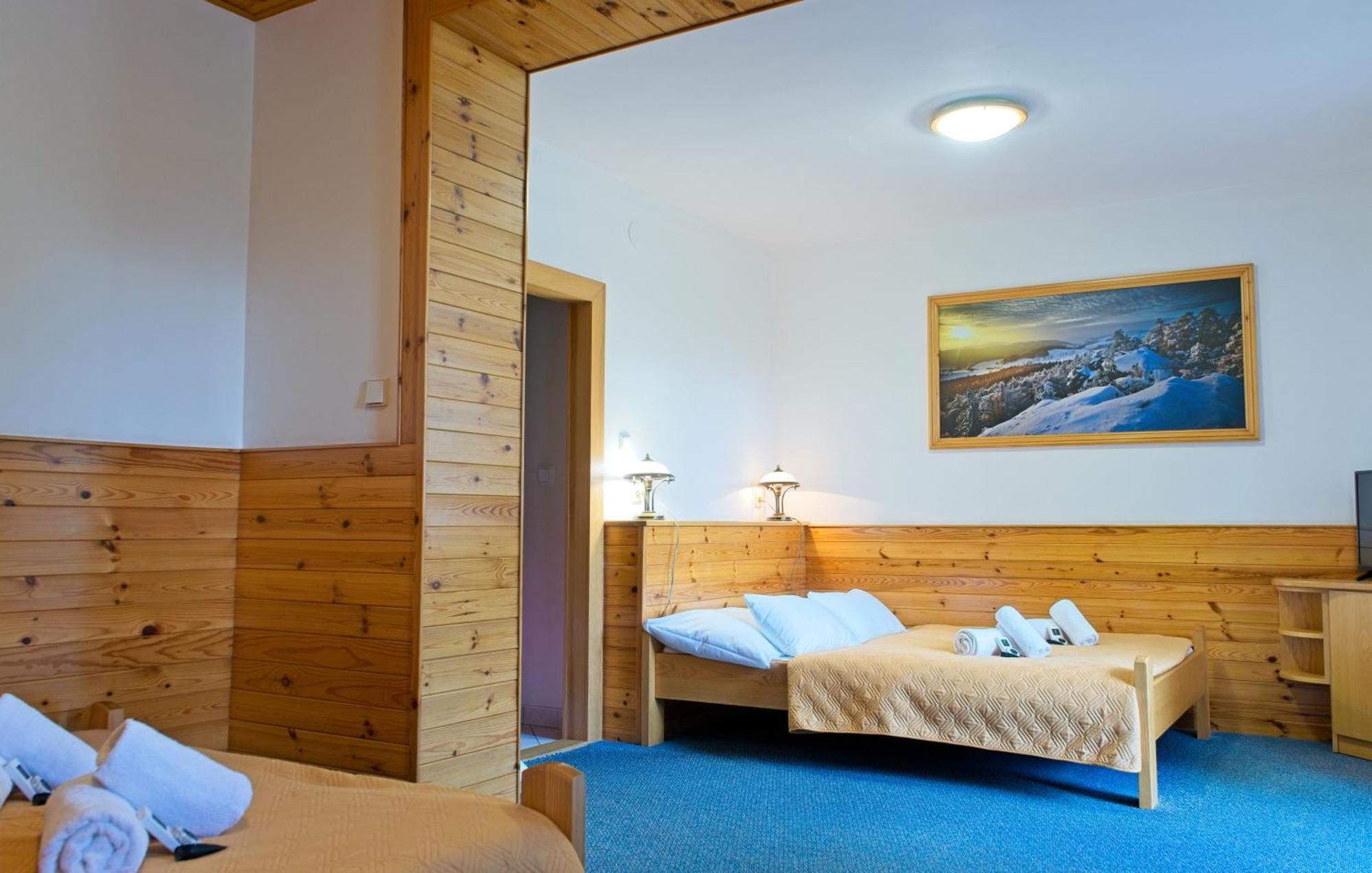 Hotel Hornik ชิดาร์ นัด ซาซาโว ห้อง รูปภาพ